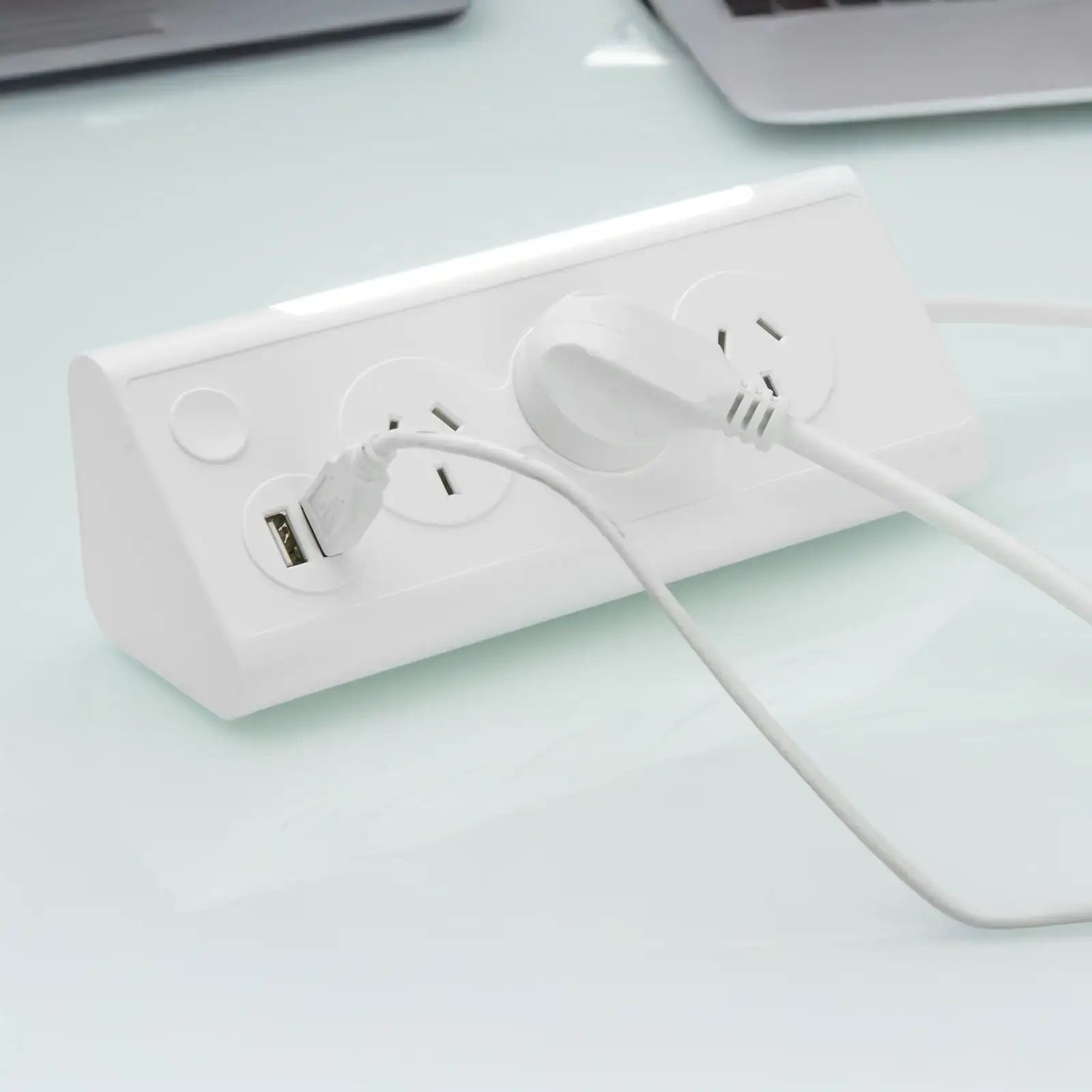 Triangle powerboard with 3 sockets, x2 USBs 2.1A and light – USB triangular extension board for desks