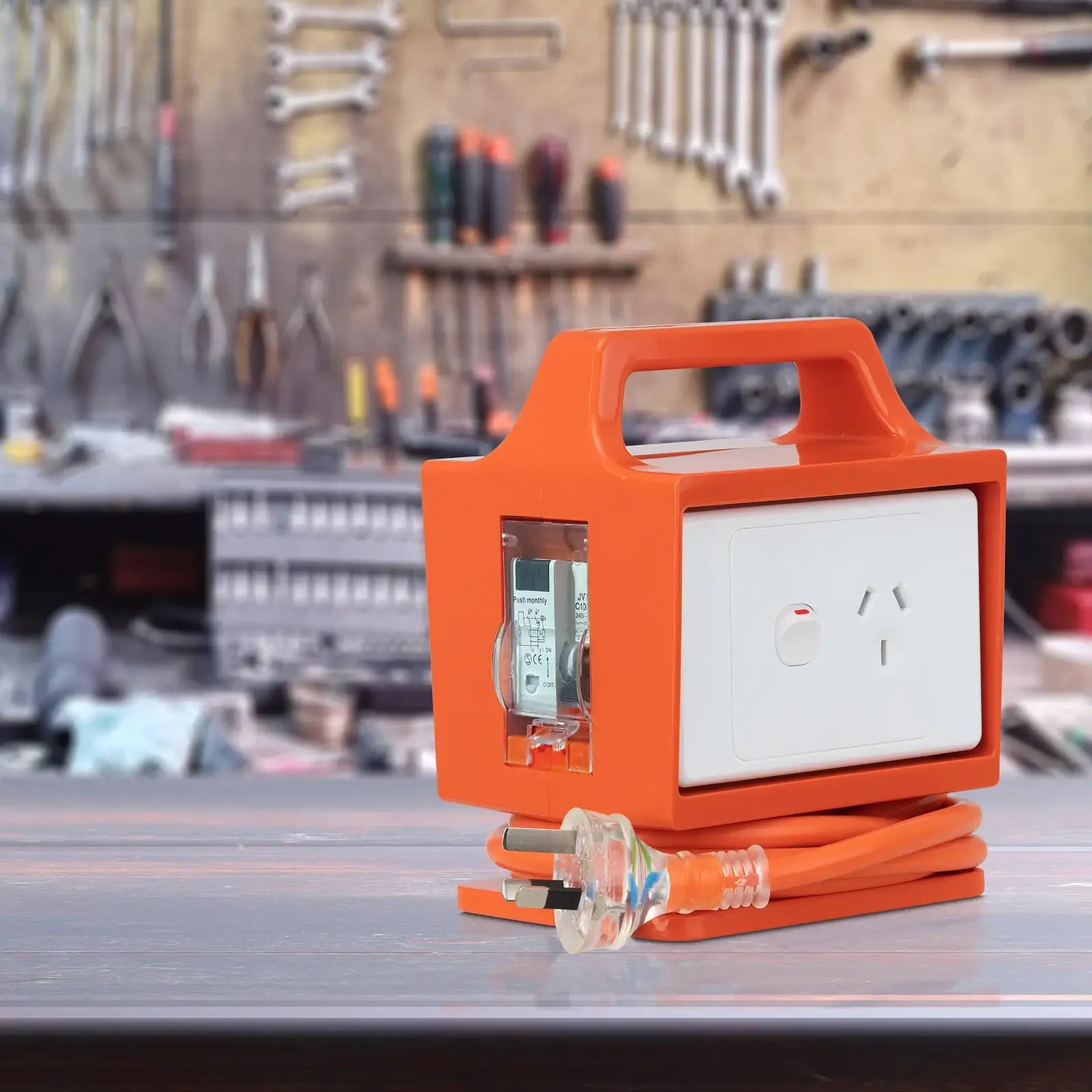 Arlec 10A To 15A caravan power adaptor with RCD and 1.8m cord – for home and site use