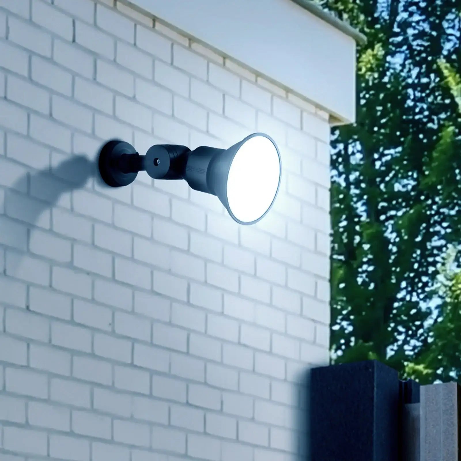 Arlec 10W LED fixed floodlight – hardwired outdoor security light with 5700K daylight and IP44 weather-resistant design