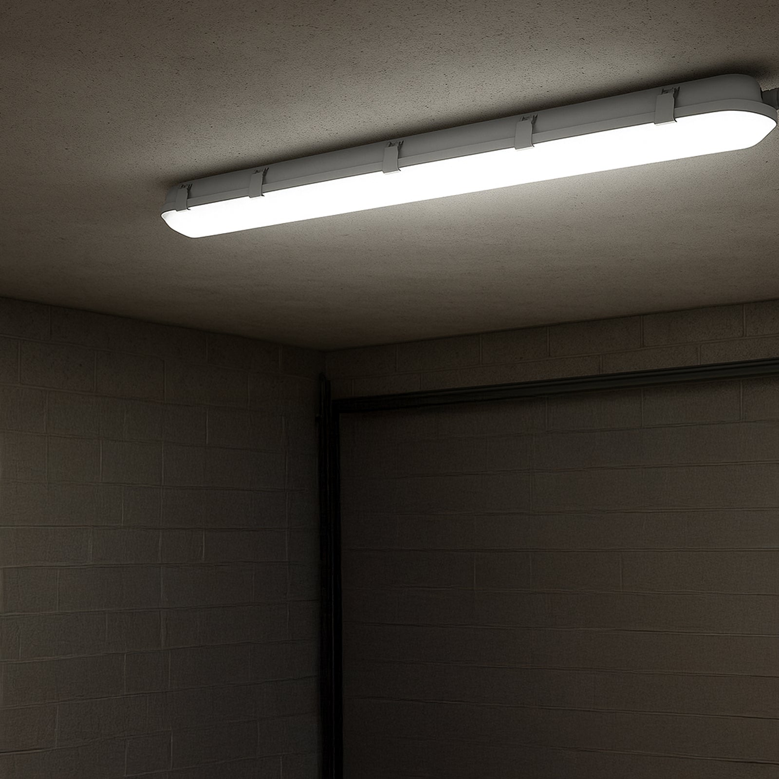 120cm tri-colour LED batten – Arlec IP65 waterproof and impact-resistant lighting