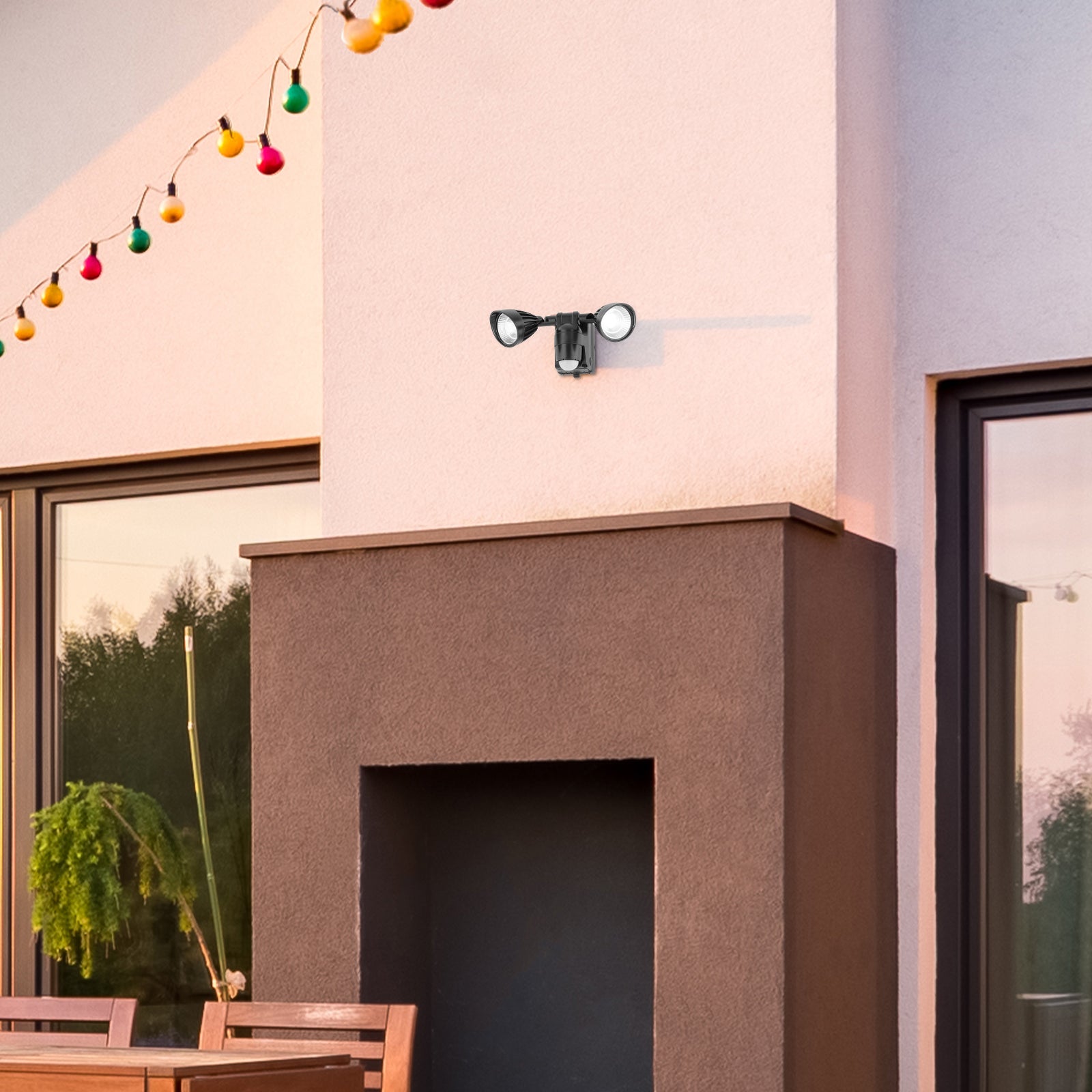 Arlec battery-operated LED spotlight – 6.5W motion sensor garden or security light with adjustable head and IP44 rating