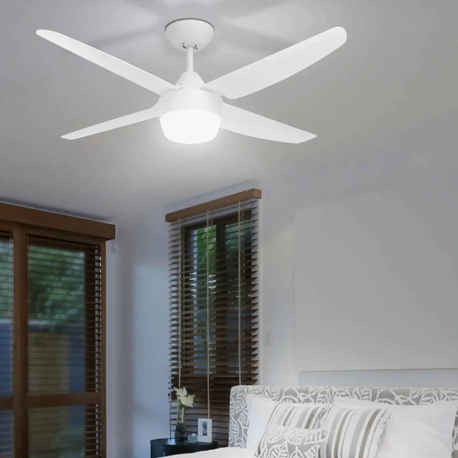 arlec 120cm chicago fan with light – ac motor ceiling fan; white 4 blade fan with clipper light; classic design with 3 speed control