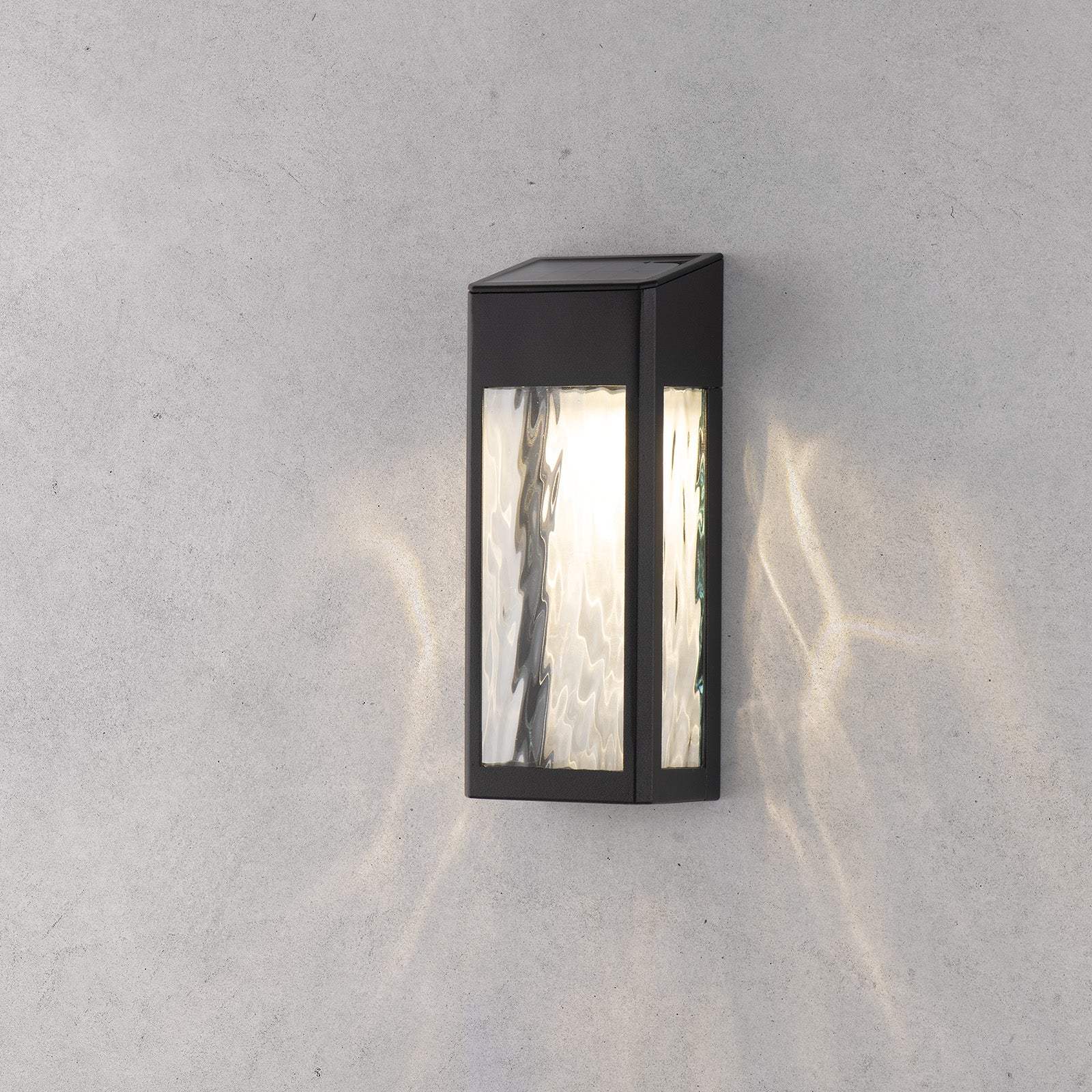 Arlec LED Wave Glass Effect Accent Solar Light - solar powered light, energy efficient LED