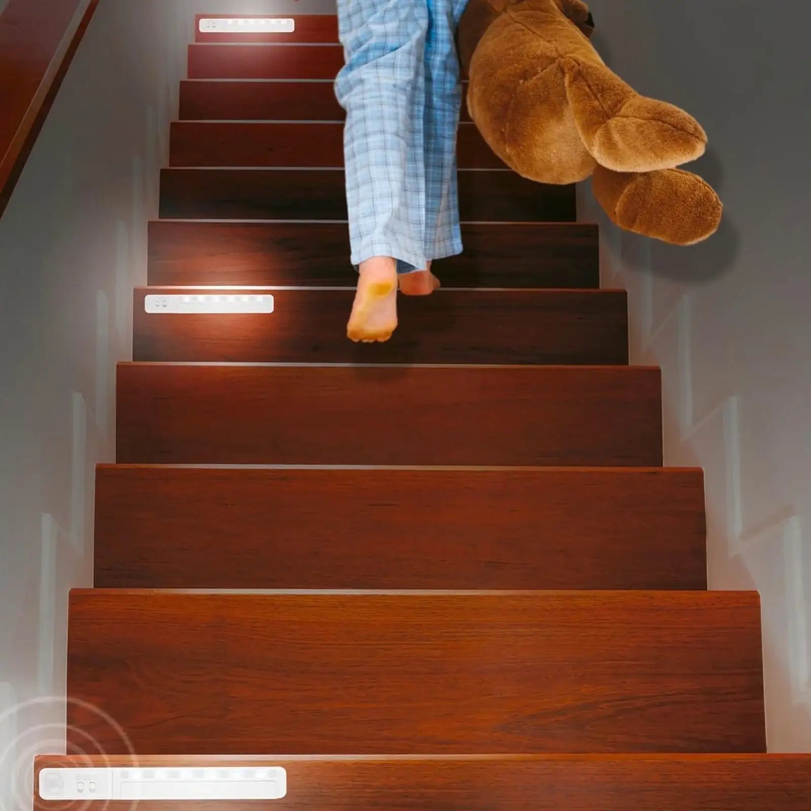 Arlec wireless linkable LED sensor light kit, battery-powered motion-activated lighting