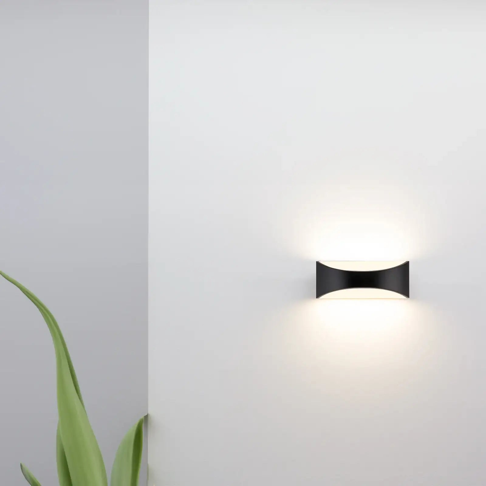 Arlec Marina CCT LED Exterior Wall Light Black - exterior wall light, energy efficient LED, CCT selectable light