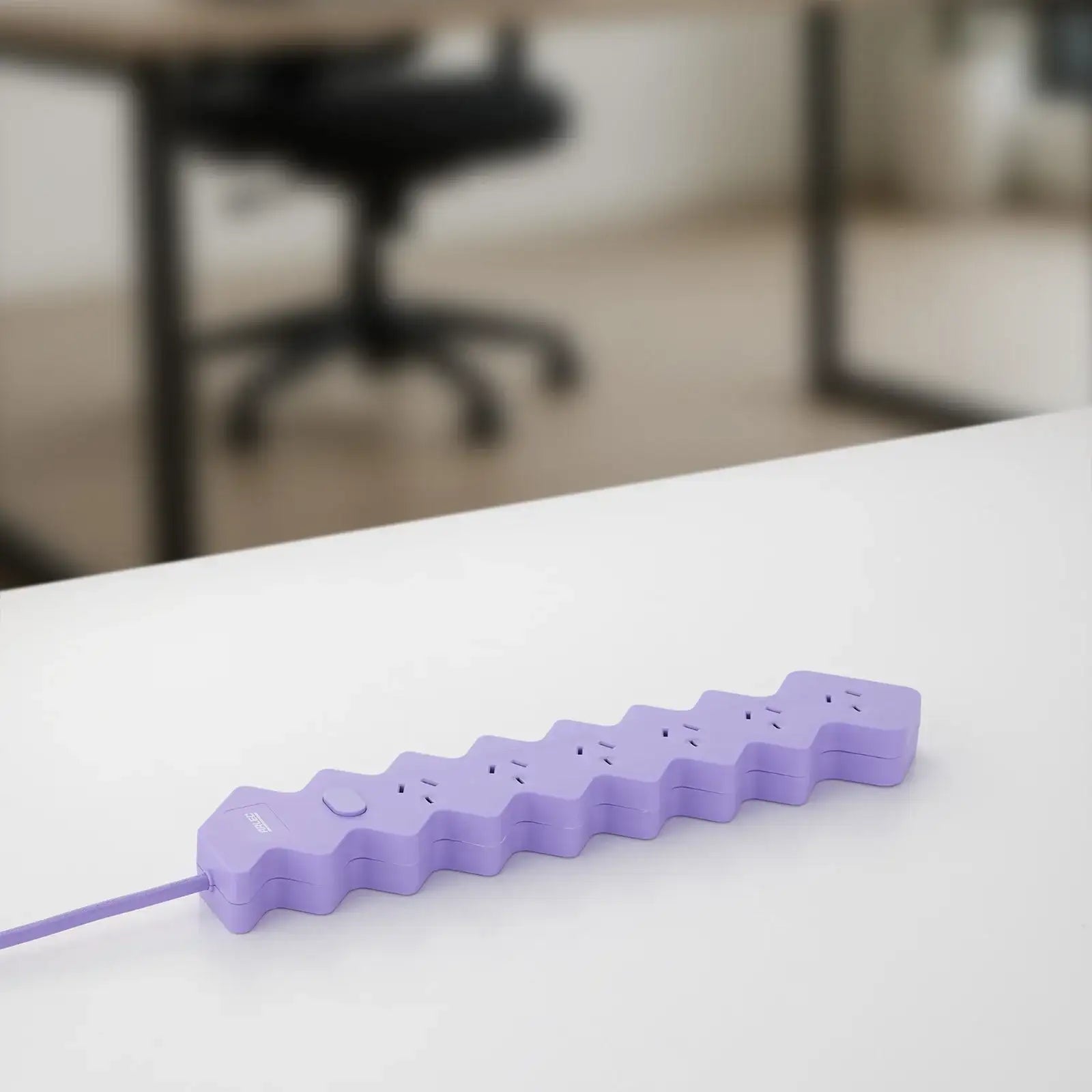 6 outlet lilac powerboard – colored extension board with six outlets