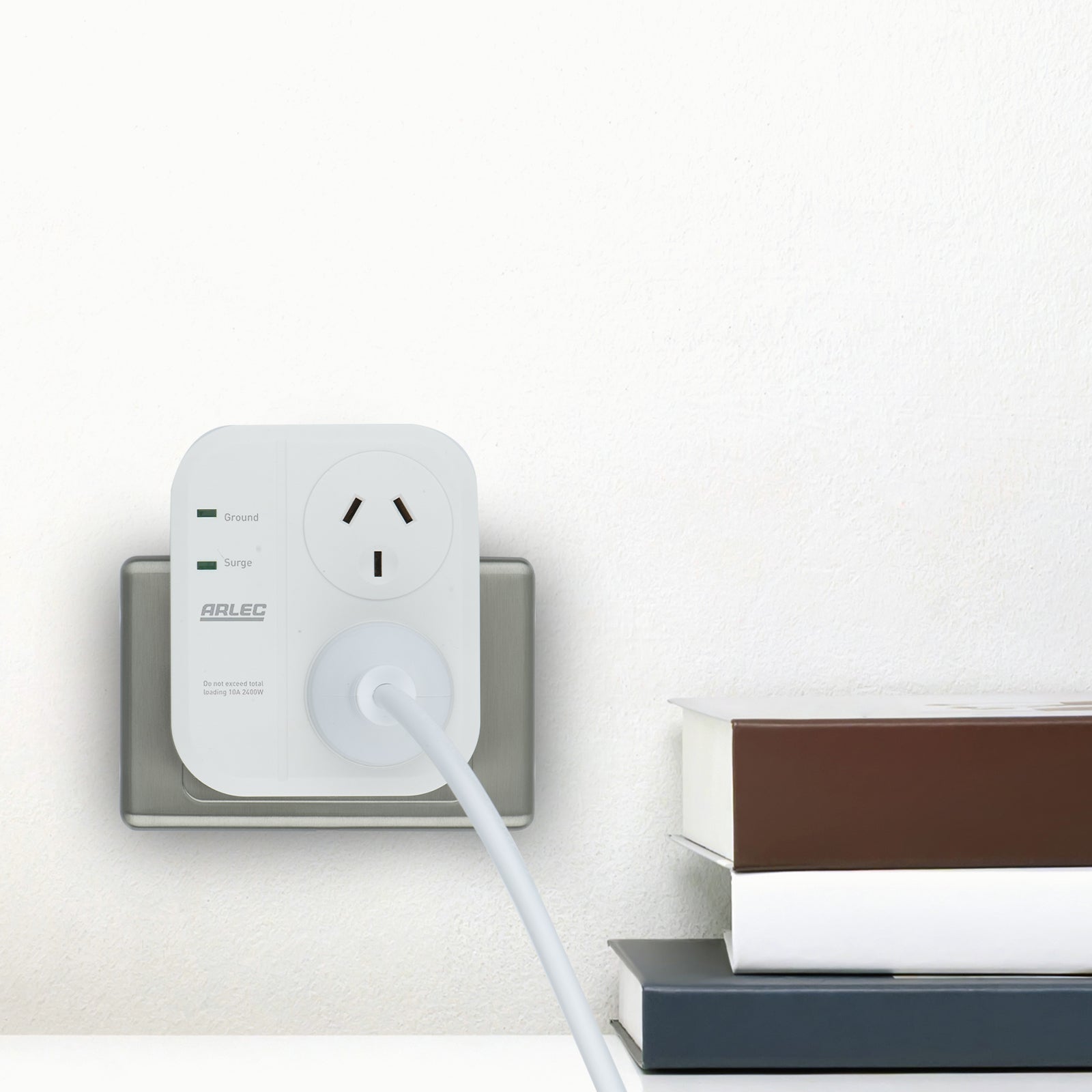 Double adaptor with surge protection for home electronics – Arlec vertical plug