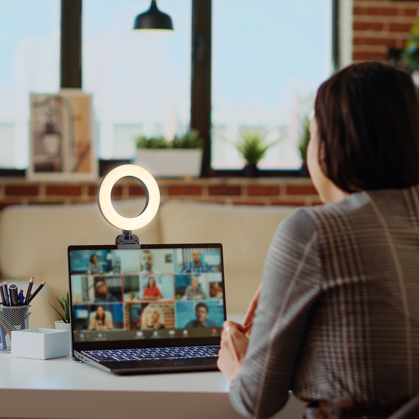 Arlec 12cm CCT Streaming Ring Light