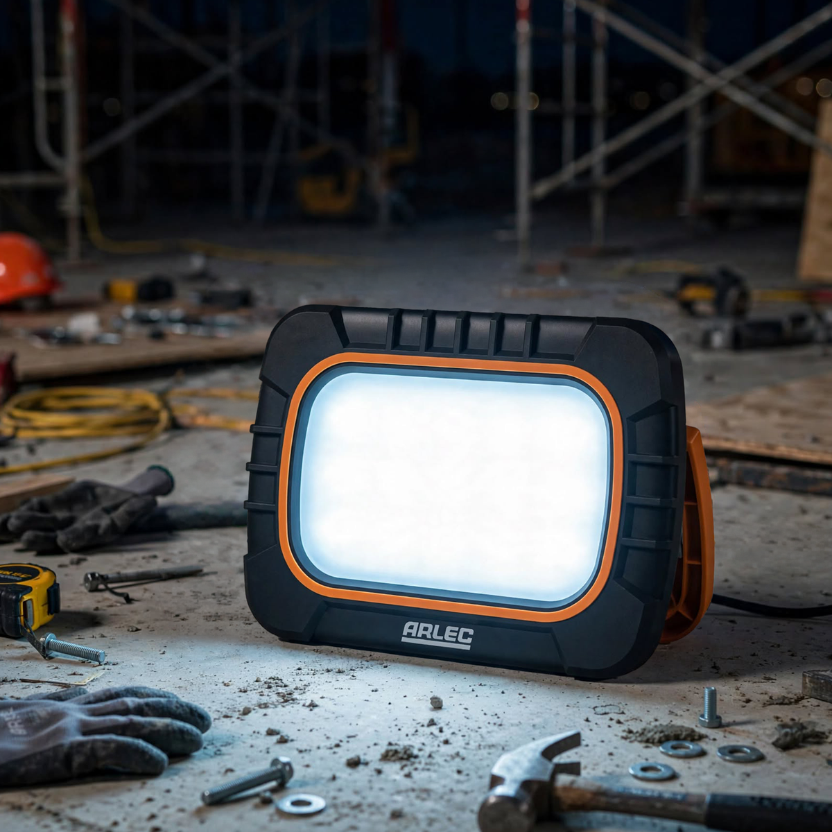 Arlec 10W 800lm Rechargeable LED Worklight