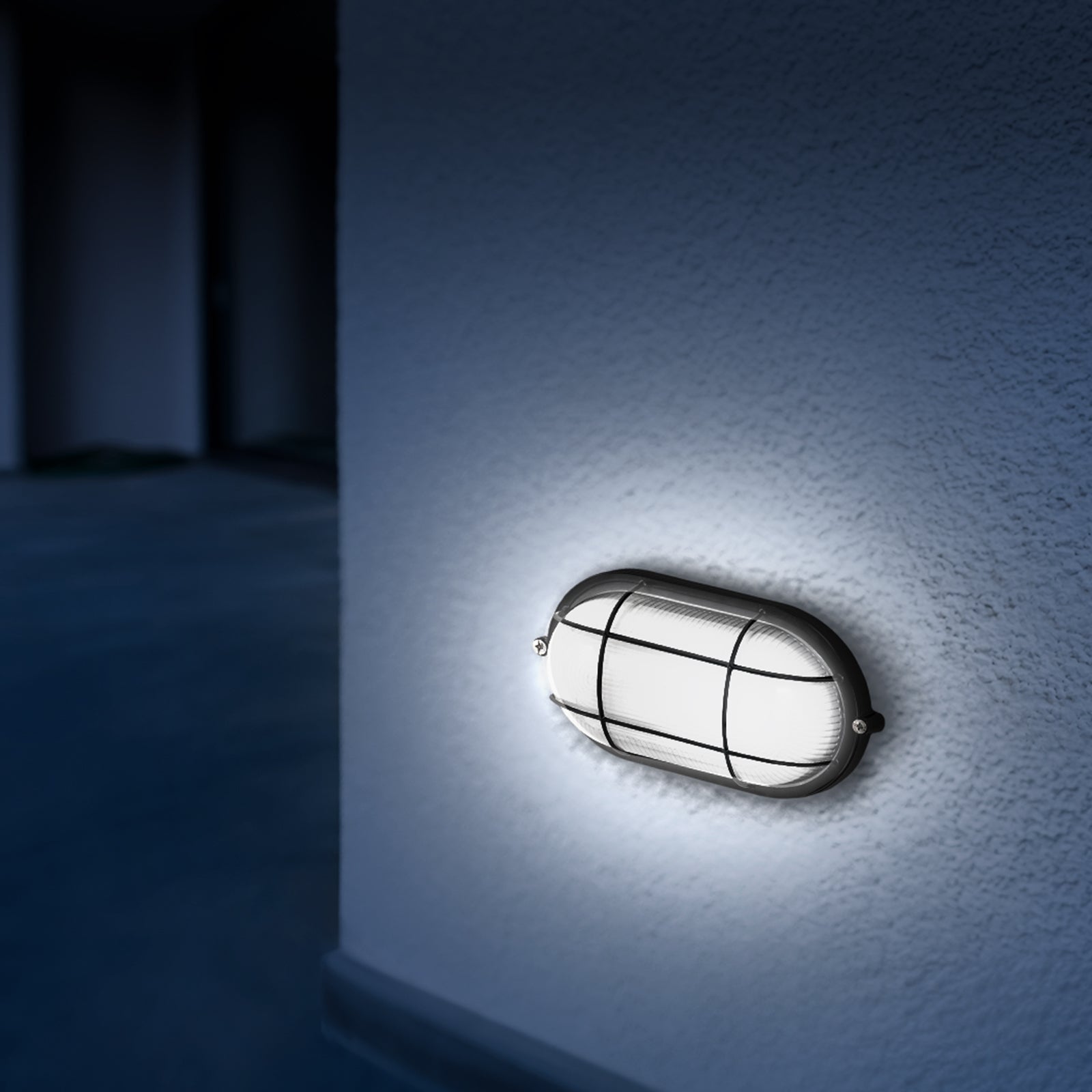 Arlec 10W smart LED bunker light – die-cast outdoor light with Grid Connect app control