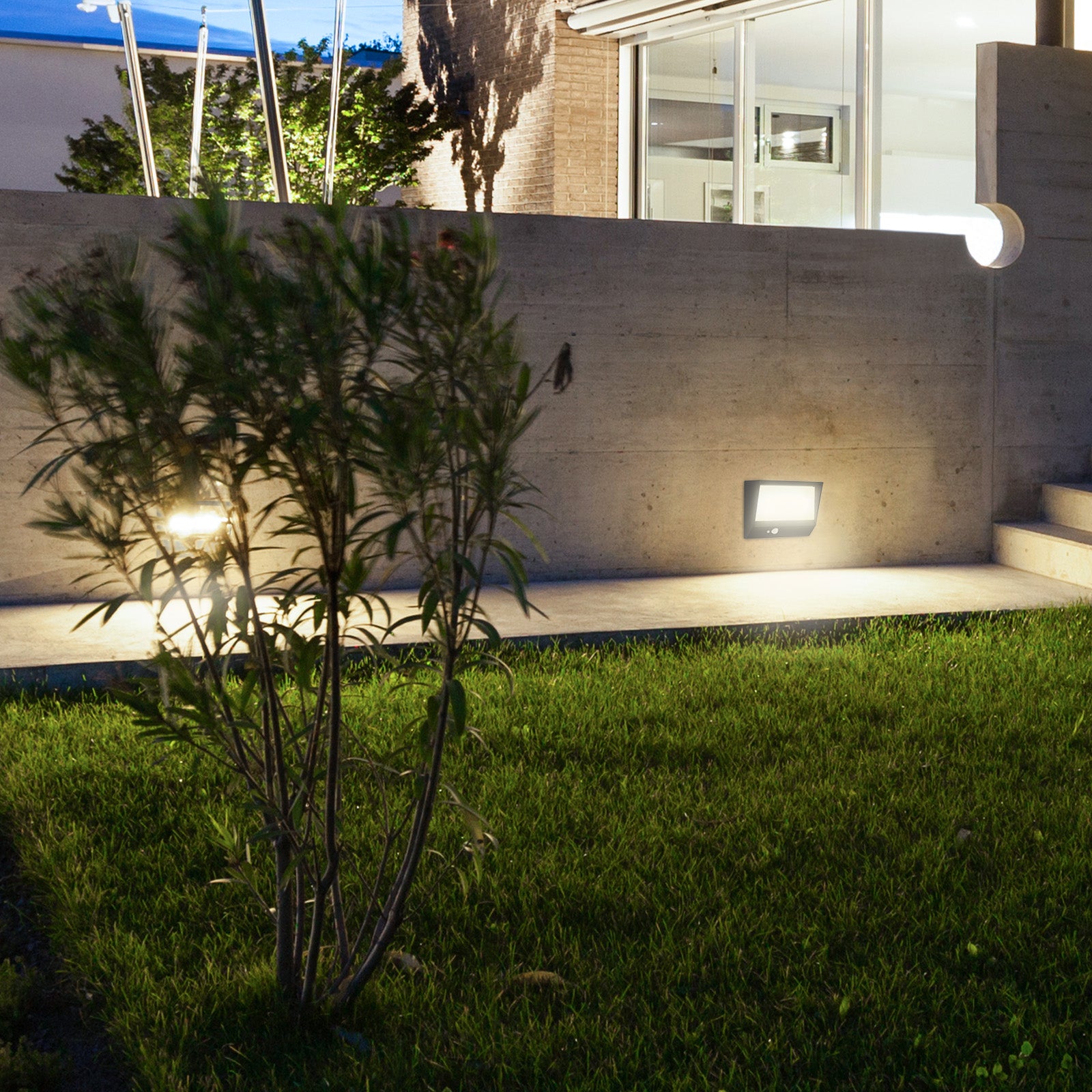 Arlec 120L Premium Solar LED Wall Light With Motion Sensor - solar powered light, motion sensor light, exterior wall light, energy efficient LED