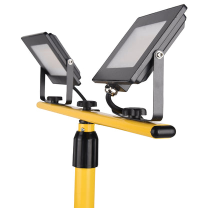 Arlec 2x20W LED tripod work light – 4000lm warm white for indoor/outdoor use