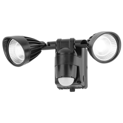 Arlec battery-operated LED spotlight – 6.5W motion sensor garden or security light with adjustable head and IP44 rating