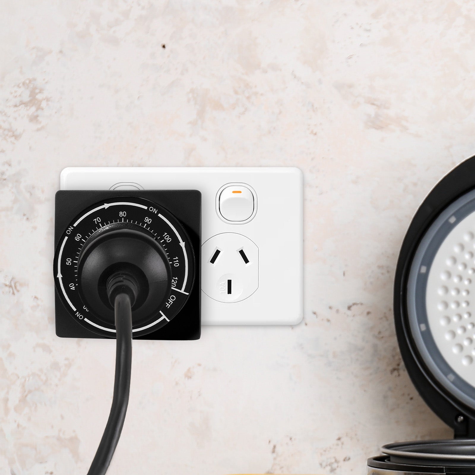 Arlec Black 2 Hour Compact Countdown Timer – compact energy-saving timer switch for household use