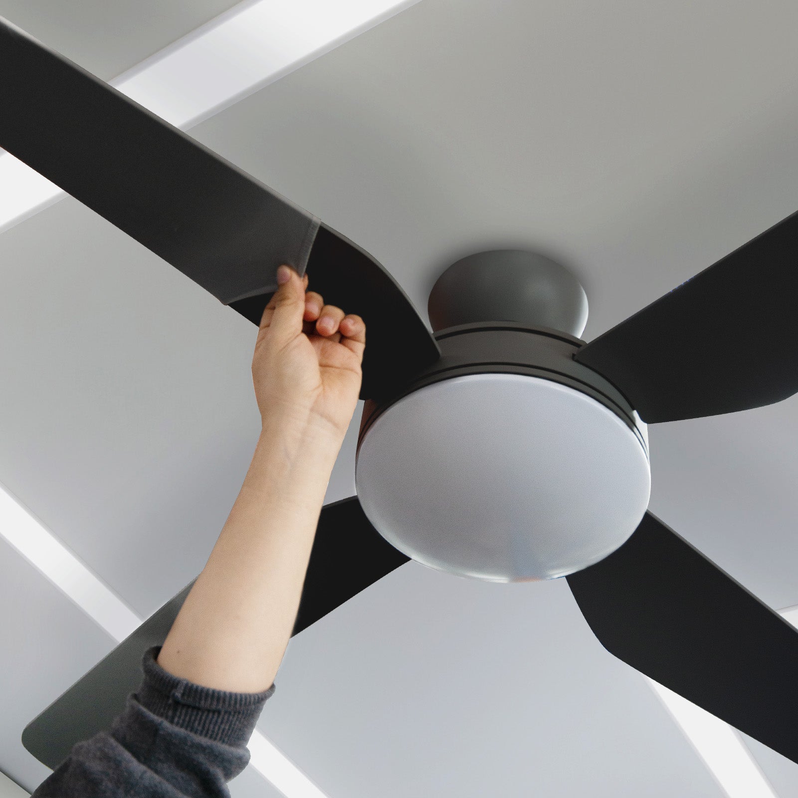 arlec ceiling fan sleeve 4 pack – dust-proof fan blade covers; washable fan blade protectors; keep ceiling fans clean effortlessly