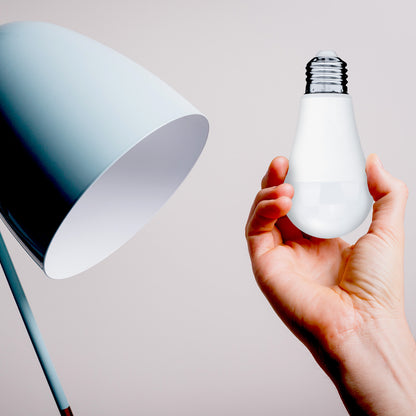 Smart E27 LED 12W light with CCT adjustment, app dimming, Google Assistant, Alexa and Grid Connect compatibility