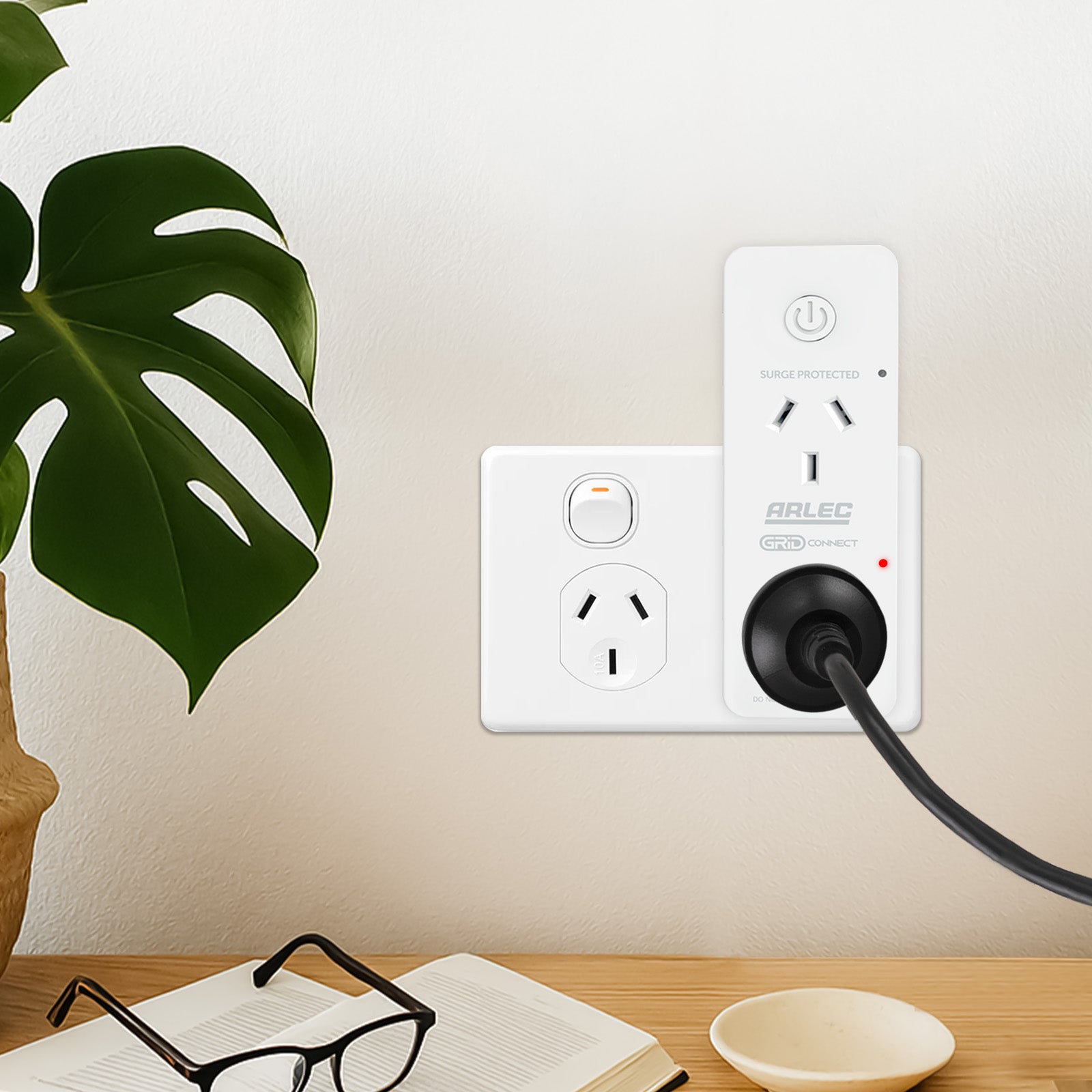 Arlec twin smart socket with energy monitoring and surge protection, Grid Connect smart plug