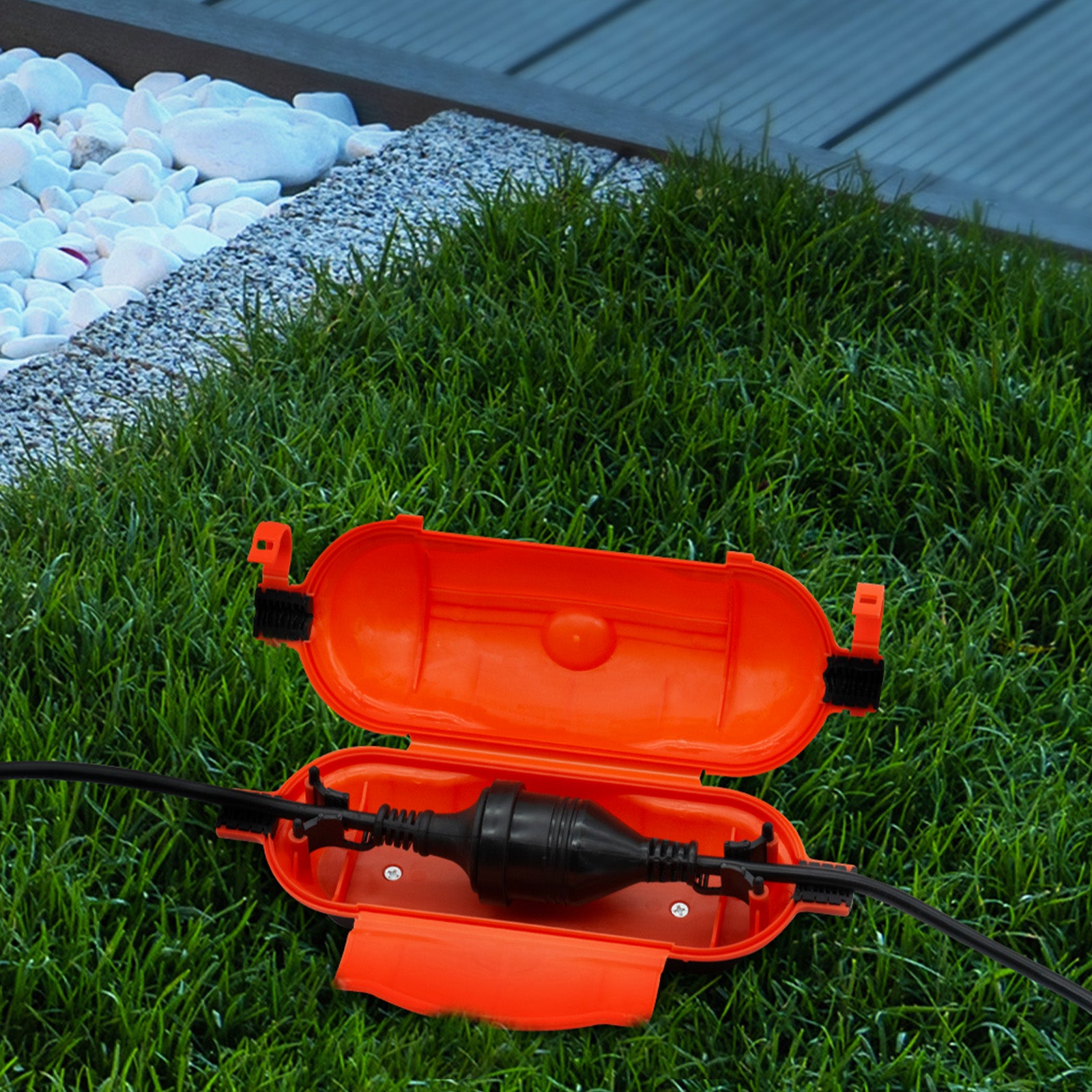 Outdoor IP44 safety box – Arlec weatherproof power protection