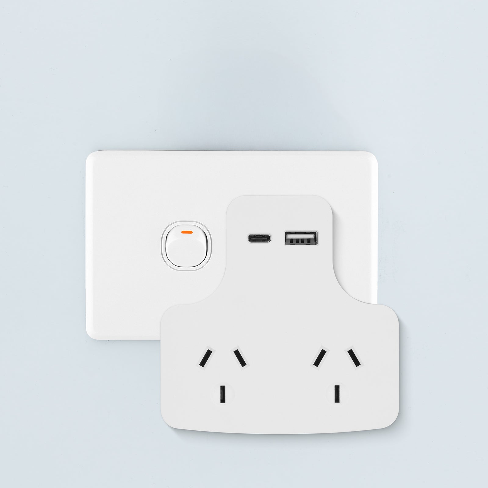 Double power adaptor with dual USB charger – Arlec 3.4A wall plug