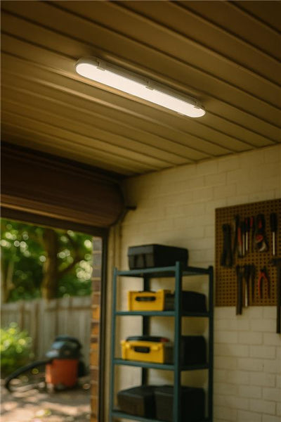 Outdoor Batten Lights