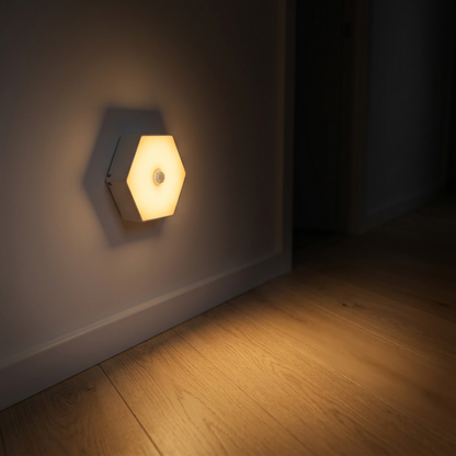 Arlec Rechargeable Amber Motion Sensor Night Light