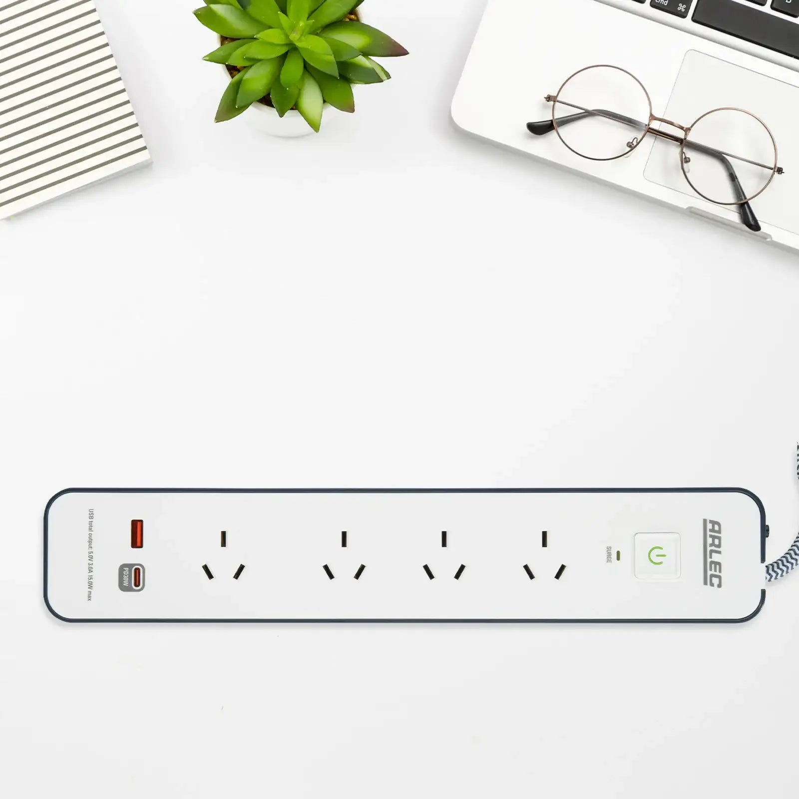 Arlec 4 Outlet PD30W Rapid Charge Powerboard – USB C powerboard with surge protection, stylish design, home & office use