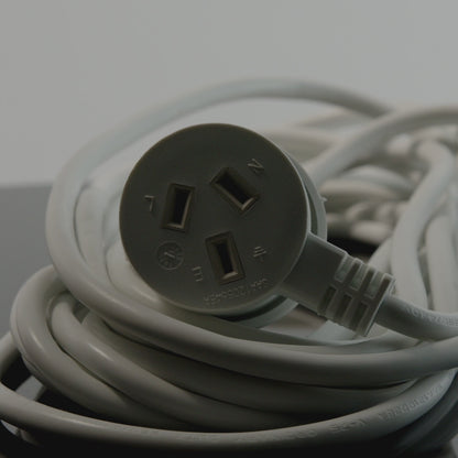 5m piggyback extension cord – Arlec white with low profile plug